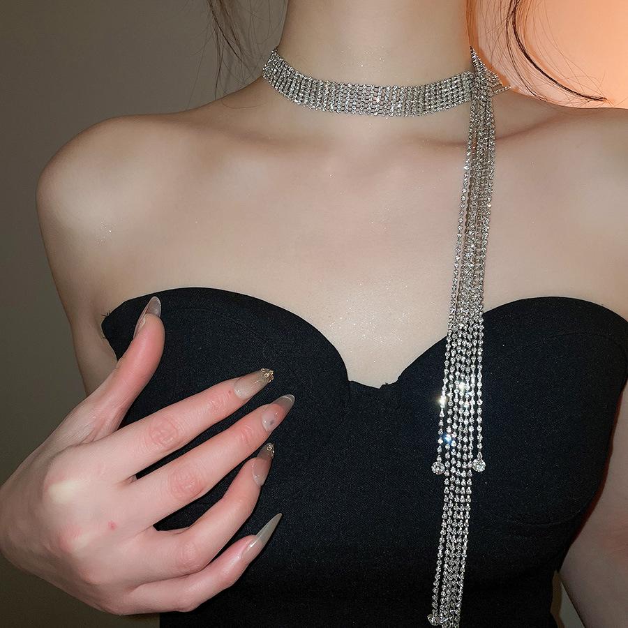 Elegant European Crystal Tassel Necklace: Vintage-Style Sweater Chain for Women