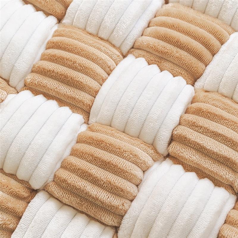 Pet Checkerboard Grid Fashion Kennel Mat Square Four Seasons Universal Plush Pet Kennel