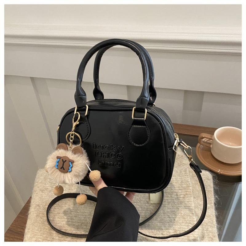 Textured Oil Wax Leather Retro New Lock Autumn and Winter Large Capacity Fashion Portable Messenger Small Square Bag Women