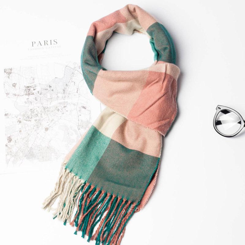 2024 Japanese-Style Plaid Scarf: Versatile Unisex Winter Shawl In Beige