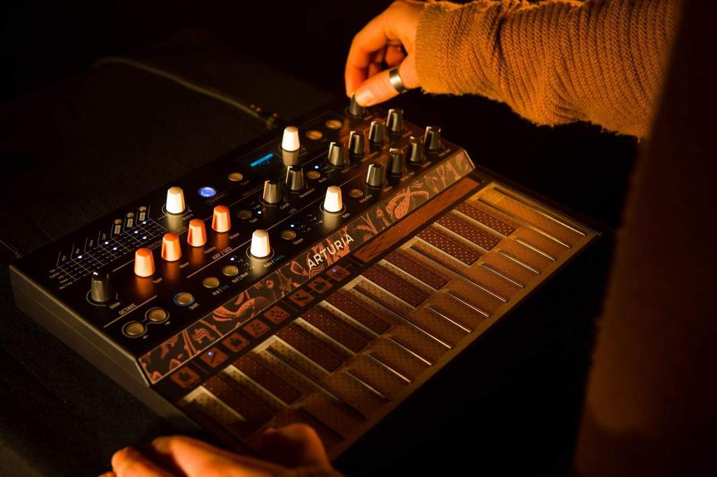 ARTURIA Υβριδικός Συνθετητής MicroFreak
