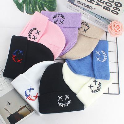 Bonnet tricoté automne-hiver, chapeau drôle, polyvalent pour femmes, style urbain, broderie personnalisée, bonnet en laine, bonnet chaud, unisexe