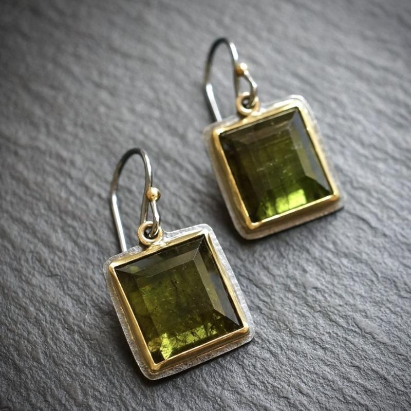 Huajie Golden Edged Square Zircon Inlaid for Women Earrings Dainty Vintage Elegant Ladys New Ear  Fashion Trend