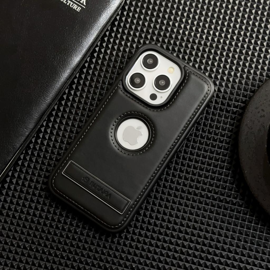 The Unmarked Leather Magnetic Horizontal Stand Is Suitable for IPhone15 Phone Cases and Apple 14 Business Protective Cases