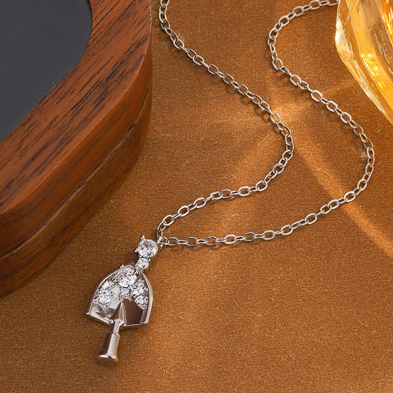 Fashiona And Creative Shovel Shaped Diamond Inlaid 925 Sterling Silver Temperament Personality Pendant Necklaces XL100