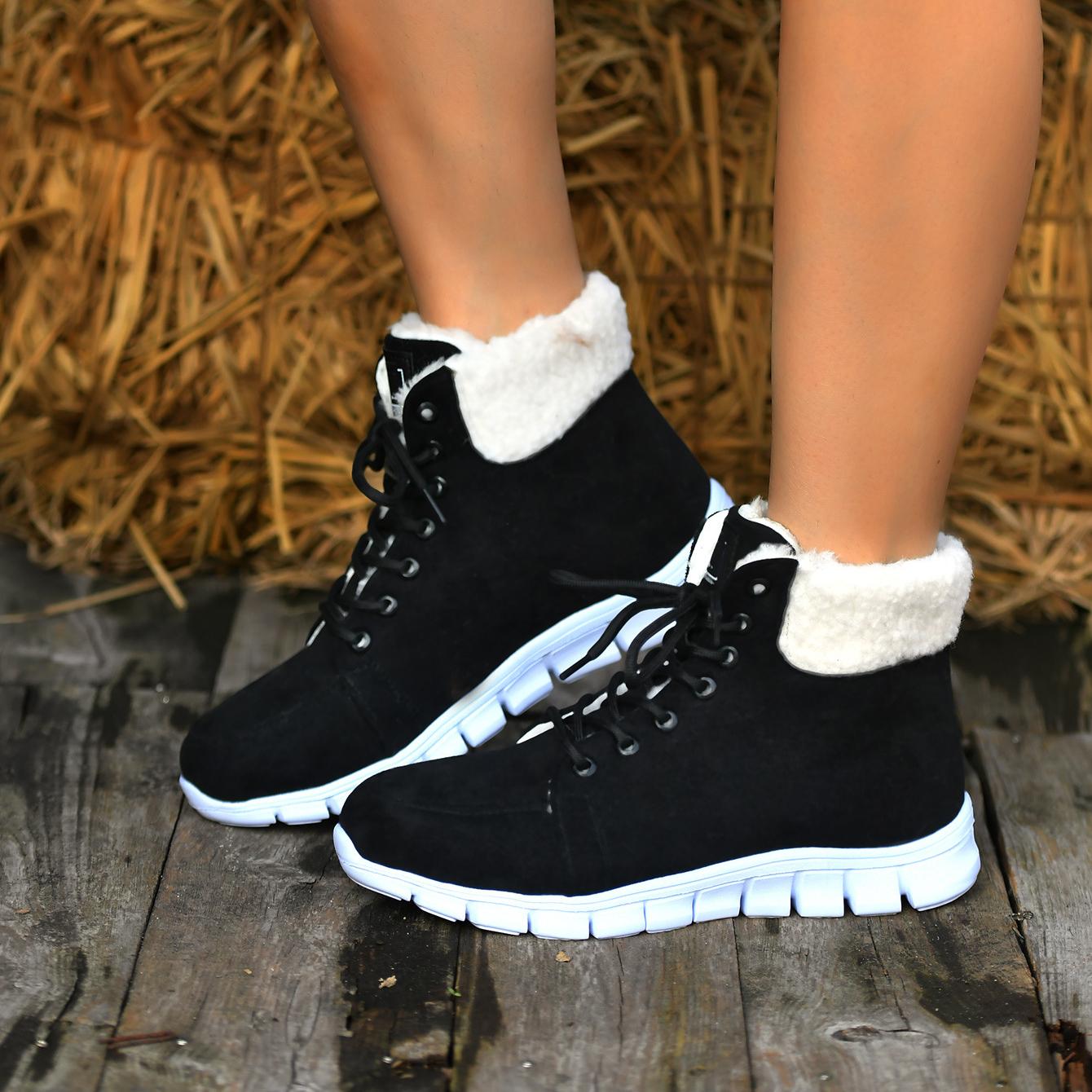 

Большой размер 2023, осенне-зимние короткие ботинки, женские ботинки с круглой головкой на шнуровке, ботинки на подошве Matsutake, повседневные женские ботинки 40 чёрный