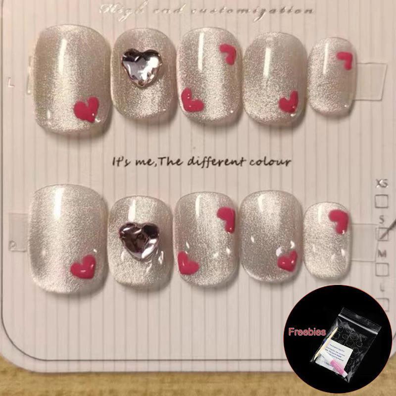 

100% handmade Short Round shape Hand -painted Pink love shape Diamond Full Cat Eye Short Round Fake Nail With Glue Art Simple Nails Reusable L