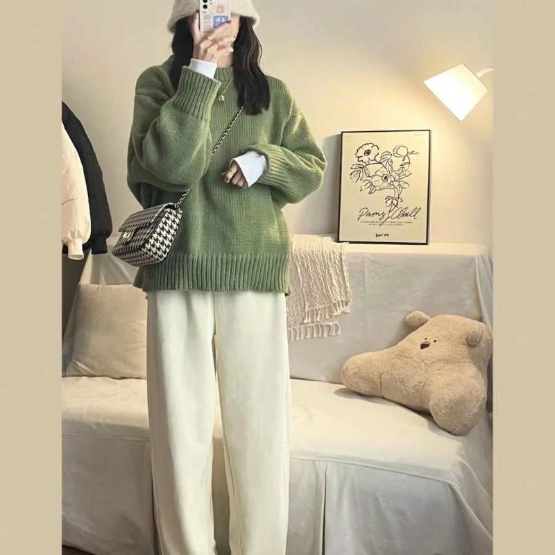 Women's Japanese Retro Green Crew Neck Pullover Sweater Loose Lazy Style Thickened for Autumn and Winter Outer Wear