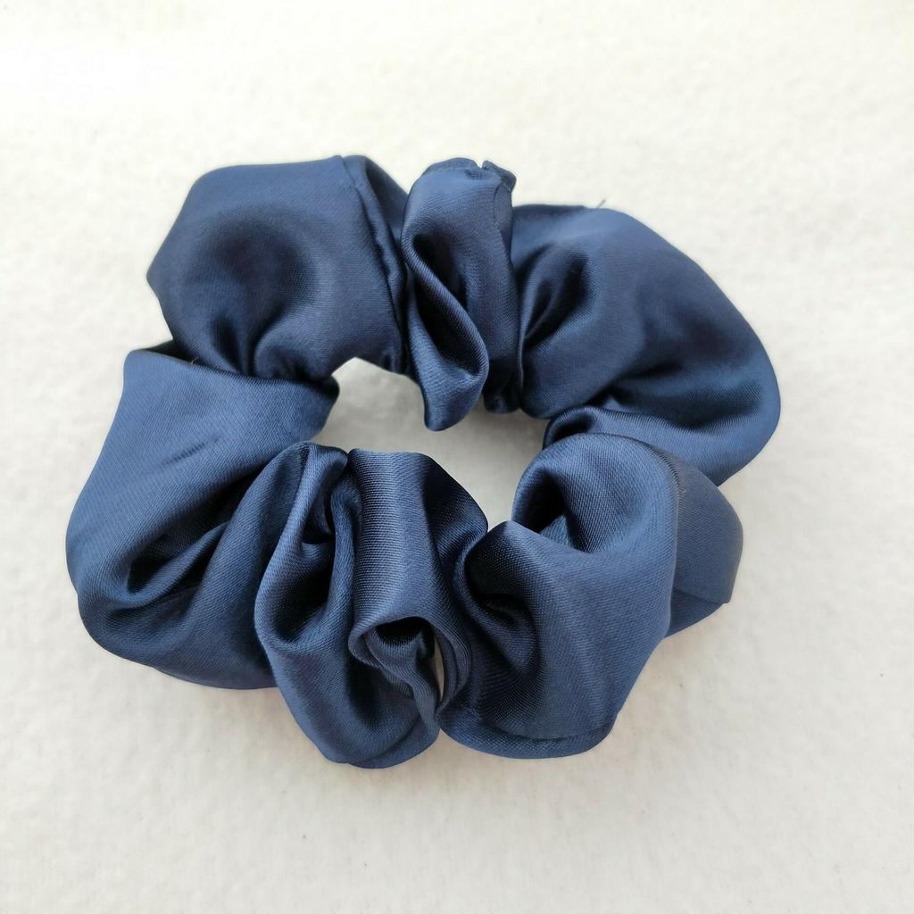 Satin Silk Hair Tie: High-End Women's Rubber Band for Elegant Buns