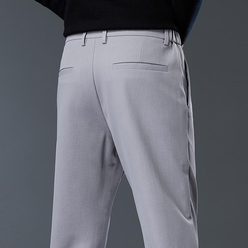 

Autumn and Winter Nine-point Men s Casual Pants 38