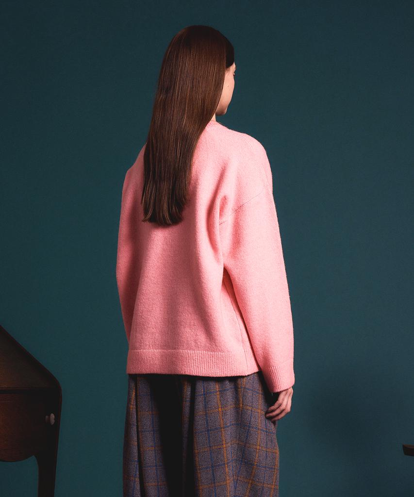 Soipeuyukaen Soft Blend Touch Lettering Knit