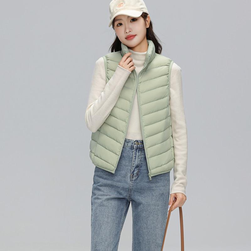 Women's Lightweight Down Vest Stand Collar Zip Up Sleeveless White Duck Down Padded Waistcoat Gilet