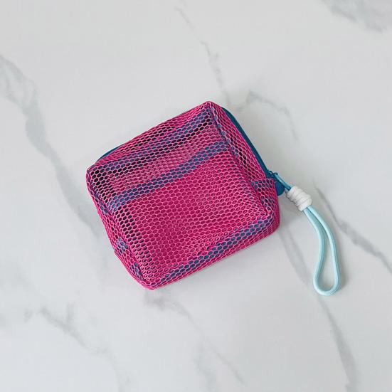 Small Mesh Toiletry Bag Portable Cosmetic Organizer Pouch Travel Makeup Bag for Women Lipsticks Brushes Keys Coins Storage