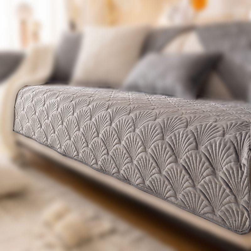 Protect Your Couch With Water-repellent Sofa Towel Covers