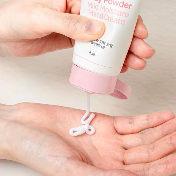 On The Body Pure Derma Mild Moisture Hand Cream 75 Ml Baby Powder Fragrance