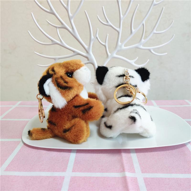 Simulation tiger keychain doll, cute tiger plush toy pendant, leopard doll girl doll gift