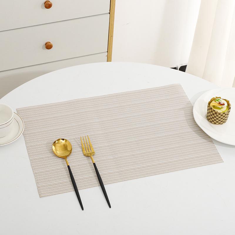 High-End Modern Minimalist Easy-Clean Oil-Proof Anti-Scald Heat Resistant PVC Insulated Placemat.