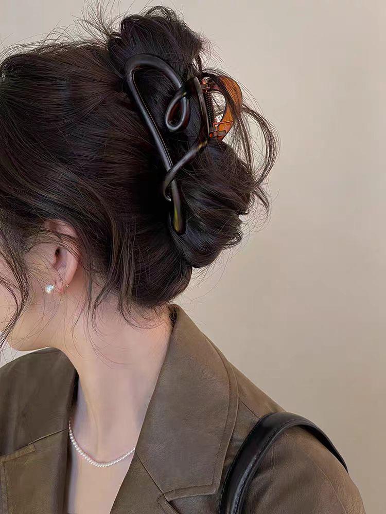 Korean Retro Large Claw Clip for Thick Hair - High-End Updo Hair Claw Clip 2025