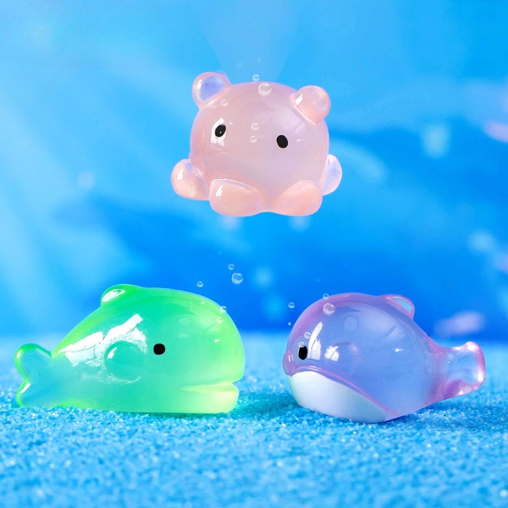 20Pcs Kawaii Luminous Small Resin Cute Glowing Whale Octopus Marine Animal At Night Marine Animal Ornament Fairy Garden Diy Decoration