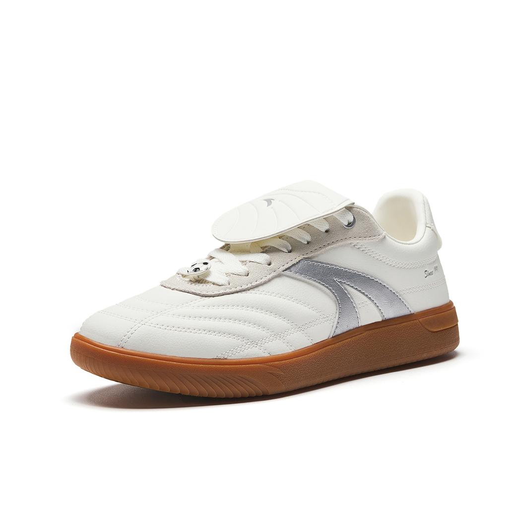 Anta Comfortable Simple Football Training Low-Top Sneakers Men sneakers Silver 912628069-1