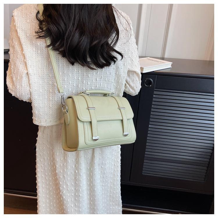 Minimalist Men's Shoulder Bag Fashionable Male PU Leather Crossbody Bags Small Flip Style Messenger Bag for Men Designer Handbag