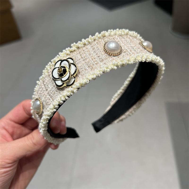 Elegant Baroque Pearl Headband with Camellia Inlay for Women