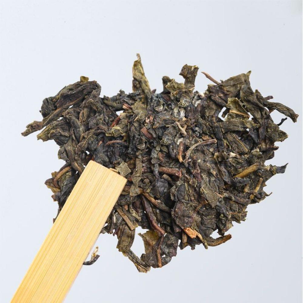 Yunnan Raw Pu'er Tea Ancient Tree Spring Cake Nannuo Mountain 357g