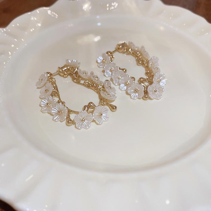 

Модные акриловые серьги-цветы с серебряной иглой - Высококачественные серьги-капли для женщин