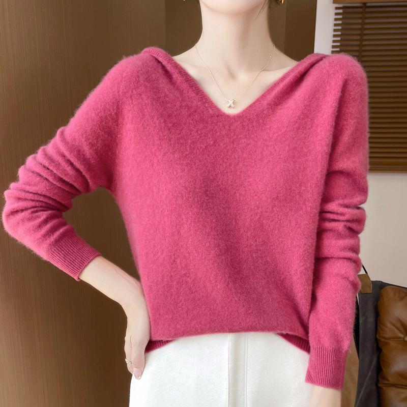 Women's 100% Wool Hooded Sweater: Autumn/Winter Knit, Loose, Soft, Trendy.