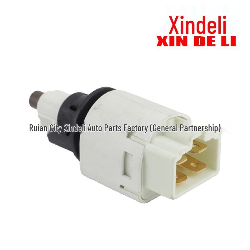 Compatible with Kaiyun N720/JMC Kairui N800 Brake Light Switch AN3-13480-AA 4P