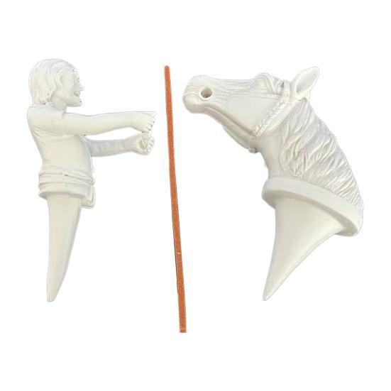 

Человеческая фигура, ведущая лошадь, статуя, кашпо-вставка, полимерная декорация, садовая фигурка со штырем для микроландшафта, украшение для дома, двора A