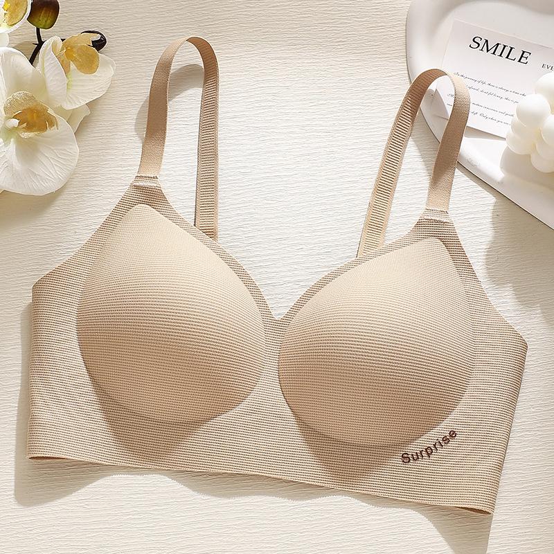 103 Medium-Thick Seamless Push-Up Bra for Women, Anti-Sagging, Wire-Free, with 2CM One-Piece Fixed Cup for Small Chest.