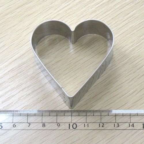 Nagao Stainless Steel Heart Cookie Cutter, Large, Medium, and Small, 3 Pieces