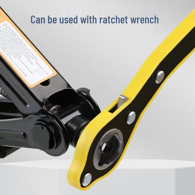 Компактный гидравлический автомобильный домкрат и ключ для легкой замены шин