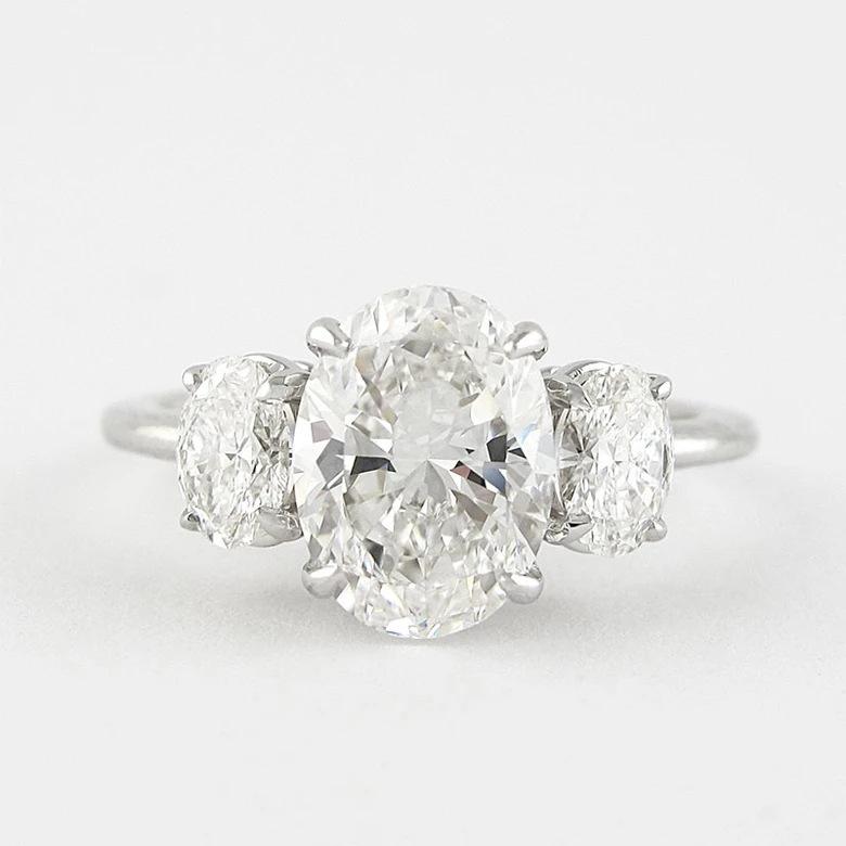 

Luoxi Temple Jewelry s925 Sterling Silver Ring with Simulated 18K Gold Yellow Diamond - Simple European & American Style Women s Ring Size 10 белый