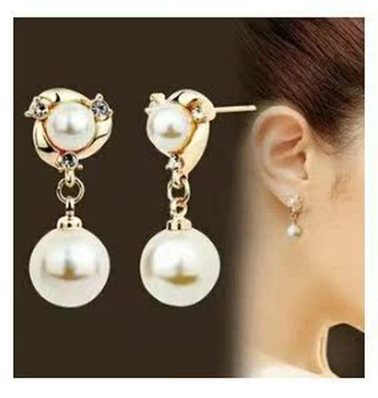 Korean Style Rhinestone Pearl Stud Earrings - Versatile and Fashionable
