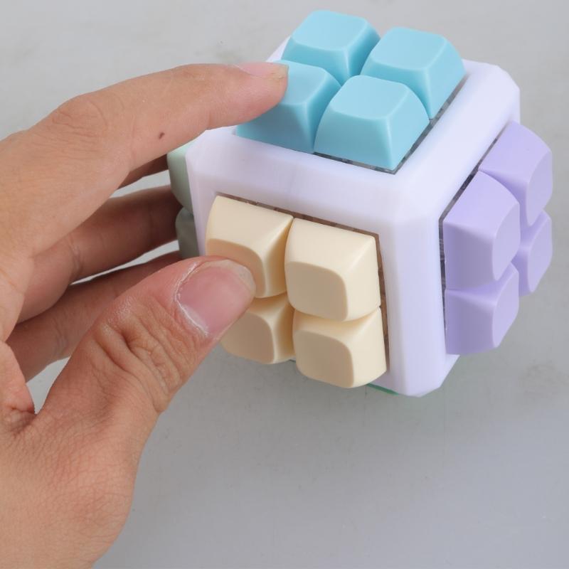 Hexahedron Mechanical Keyboard Switches Tester 24-Key without Light for Precise Typing Stylish Stylish Design