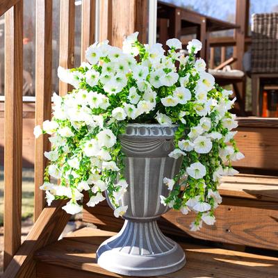 Decorațiuni pentru casă – Flori decorative şi coroane de flori