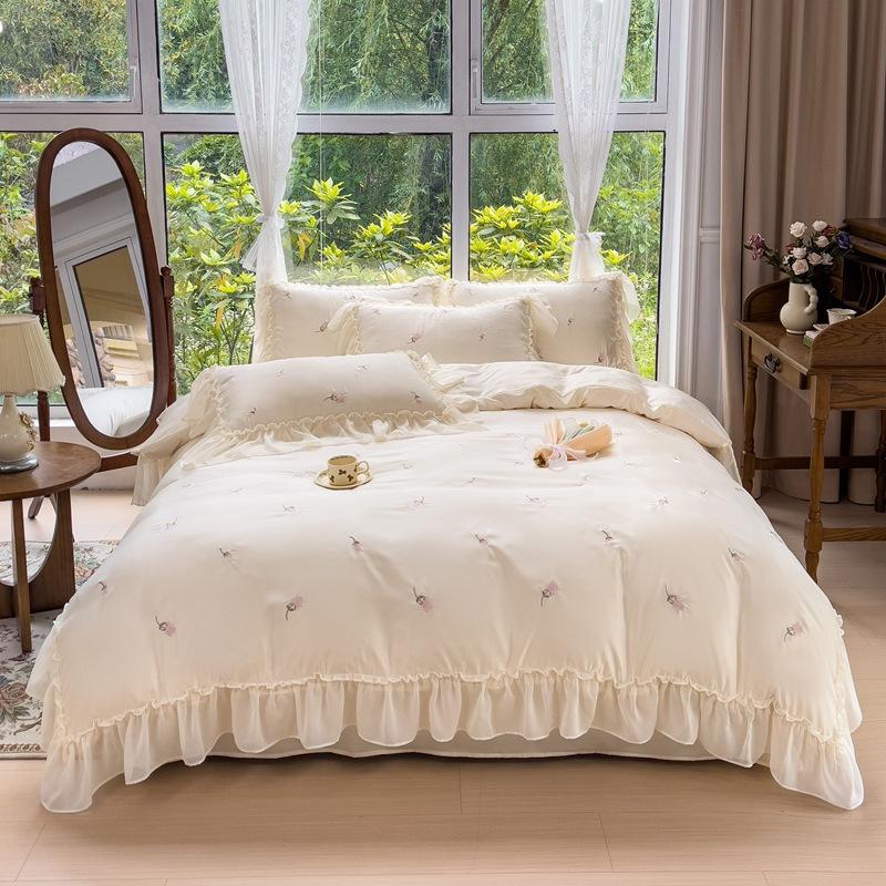 

Постельное белье из тенселя Четыре предмета Легкая роскошь Французский принцессный стиль Ледяной шелк Комфортный Шелковистый Простыня Пододеяльник Наволочка 1.8m bed