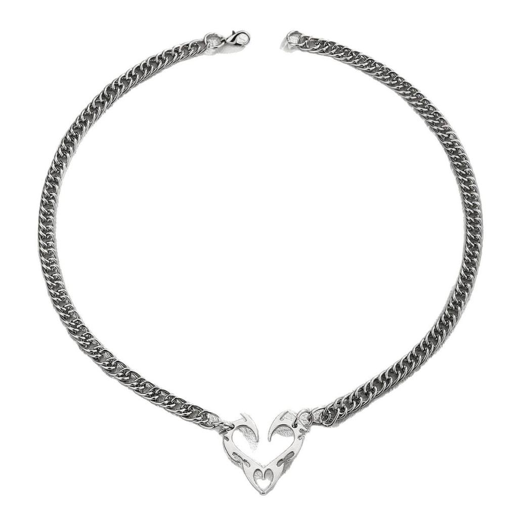 Fashion Sweet Cool Hip Hop Hollow Flame Love Necklace Personality Creative Pendant Accessories Women