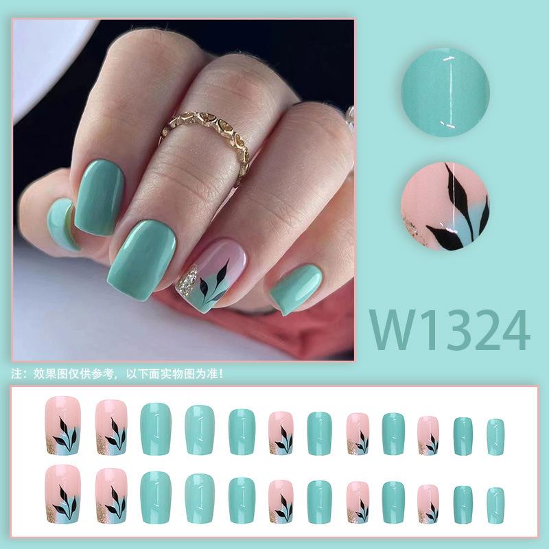 24 Pieces Leaf Buling Glitter Green Temperament Simple New Product Simple Autumn and Winter White  Nail Wear Nail