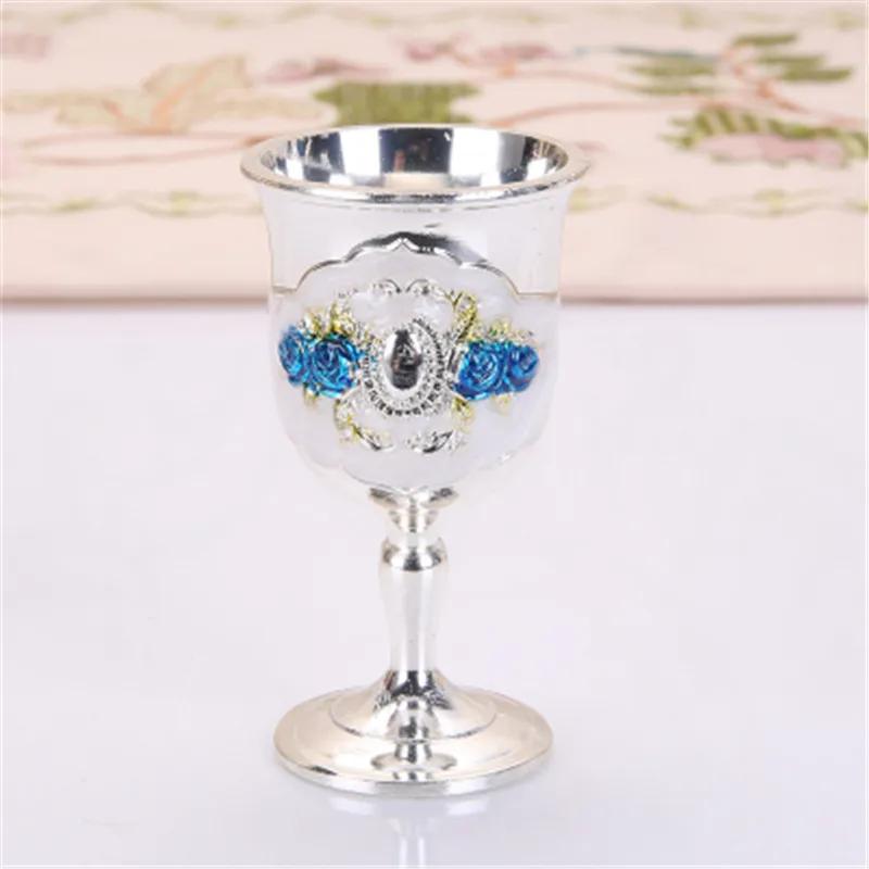 

Wine Glass Shot Metal Glass 20ml to 50ml Retro Creative Small Liquor Cup Gold European Style High Grade Dining Bar Barware Gifts