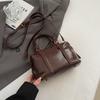 Autumn and winter retro handbag bag women's 2025 new trendy bowling bag simple shoulder crossbody pillow bag