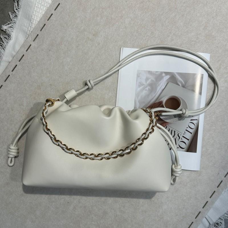 

Luojia Pleated Cowhide Cloud Bag Fashionable Drawstring Blessing Genuine Leather Chain Armpit Hand Shoulder Women Length 30x thickness 10x height 20cm покинуть белый
