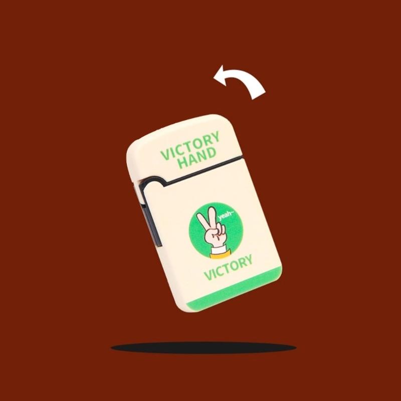 Funny Water Squirt Toy for Kids Prank Toy Realistic Lighter Shaped Quirky Gag Toy Creative Birthday Gift