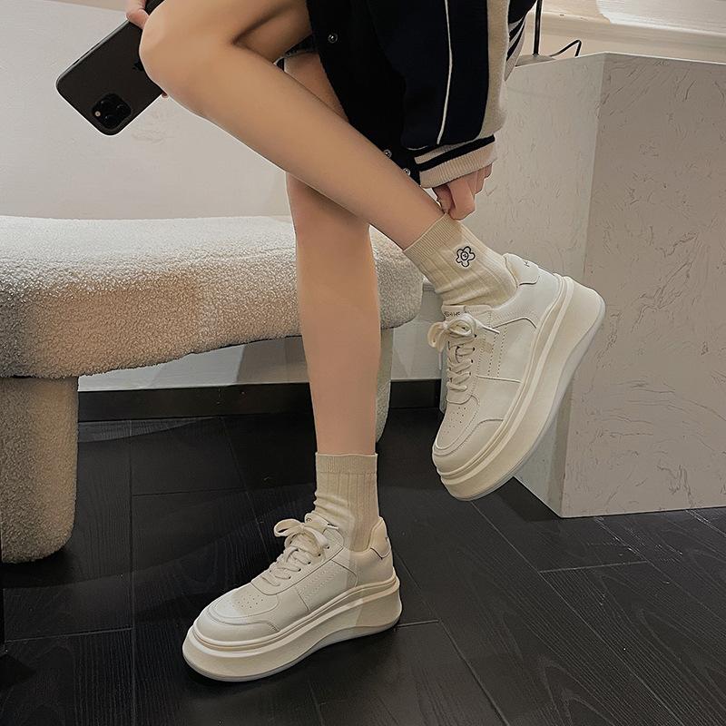Thick Soled White Shoes Height Increasing Women's Shoes Versatile Sports and Leisure Shoes