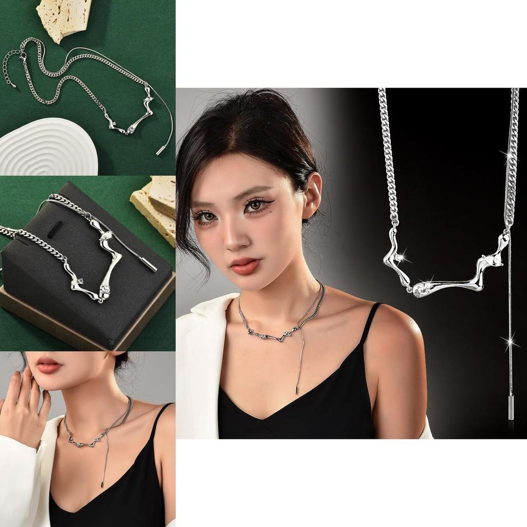 Stunning Titanium Alloy Geometric Diamond Embedded Necklace For Women Perfect For Autumn And Winter