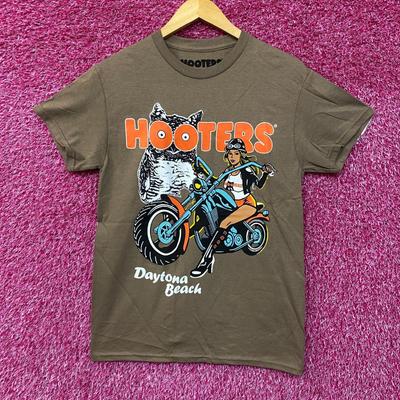 Hooters Daytona Beach Motorcycle Club T-Shirt