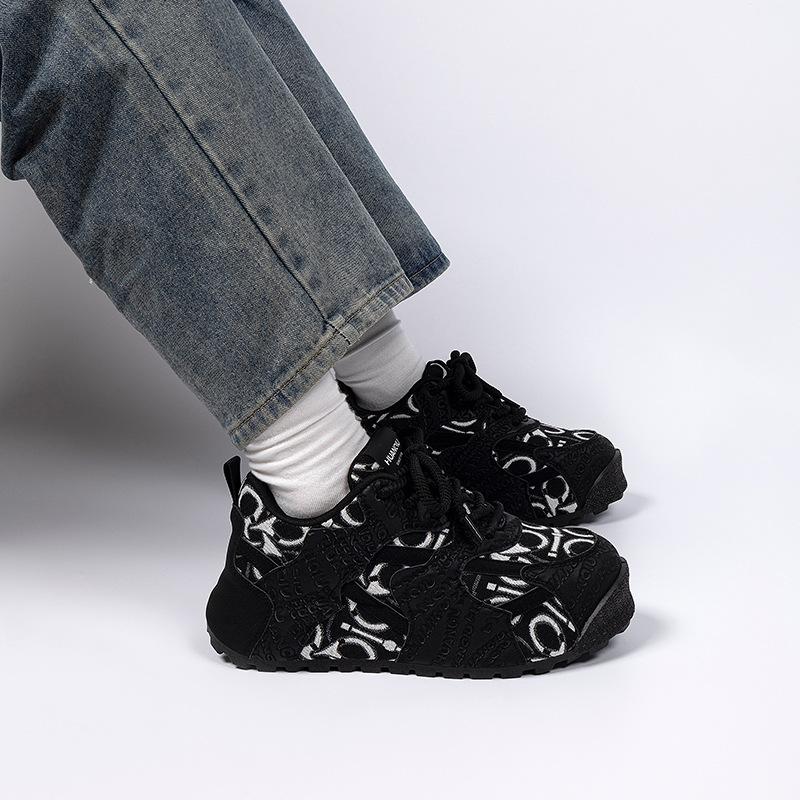 Global Sports Shoes Men's Shoes ZHQ68353 Summer Versatile Comfortable Black Men's Shoes Trendy Thick-soled Heightening Dad Shoes