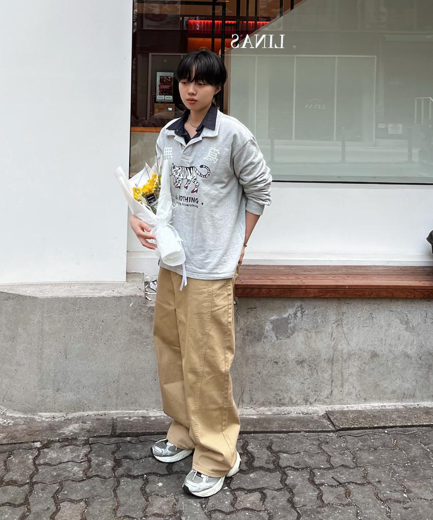 Jikeulib Beige Curved Cut-Line Wide Cotton Pants